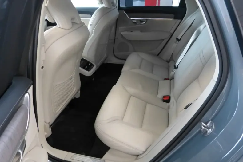 Volvo S90 din 2022 cu 122.500 km - oferta VOL173743 - foto 12