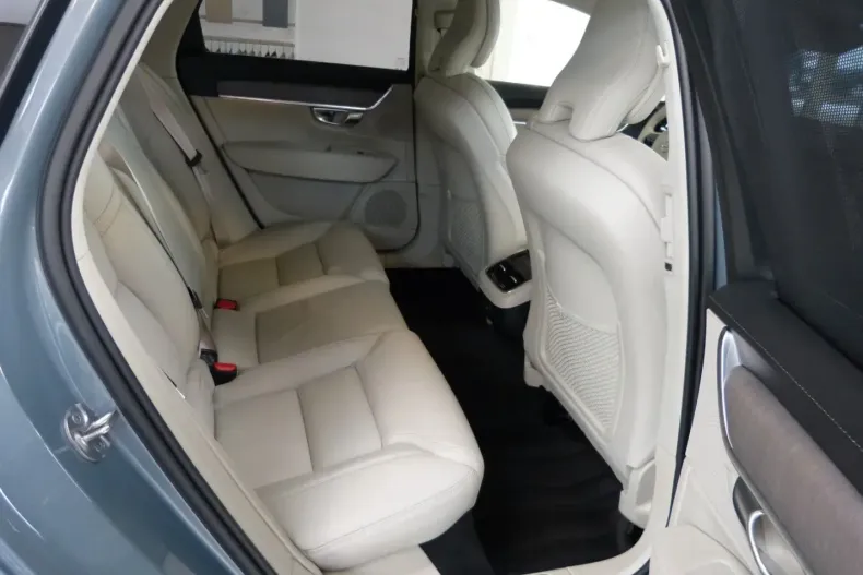 Volvo S90 din 2022 cu 122.500 km - oferta VOL173743 - foto 14