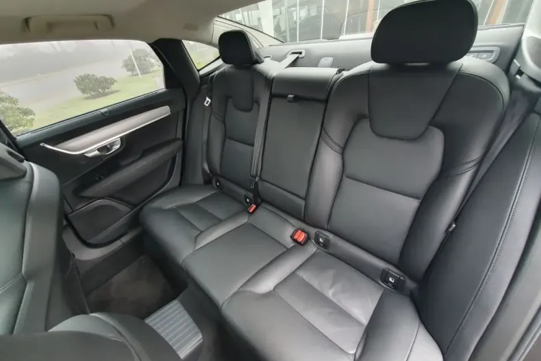 Volvo S90 din 2022 cu 41.549 km - oferta VOL173749 - foto 13