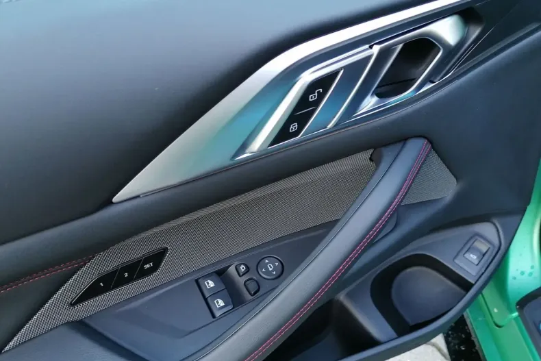 BMW M4 (Modele M) din 2025 cu 2.828 km - oferta BMW173756 - foto 18