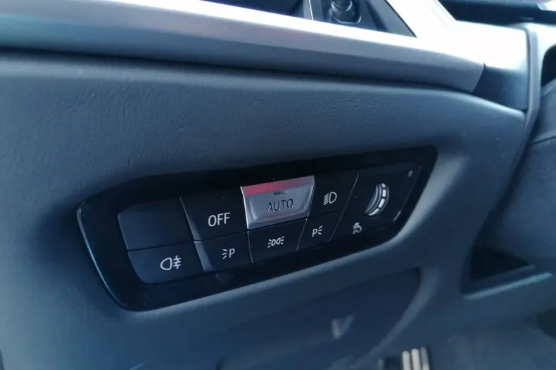 BMW M4 (Modele M) din 2025 cu 2.828 km - oferta BMW173756 - foto 26