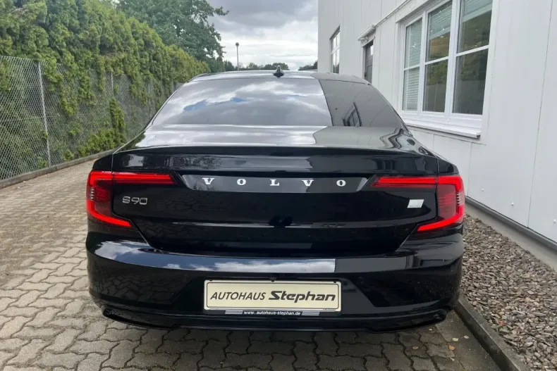 Volvo S90 din 2024 cu 15.750 km - oferta VOL173759 - foto 5