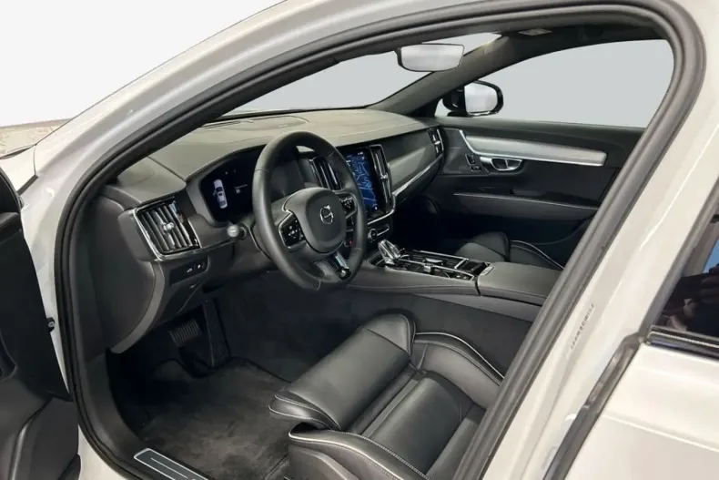 Volvo S90 din 2024 cu 19.311 km - oferta VOL173761 - foto 10