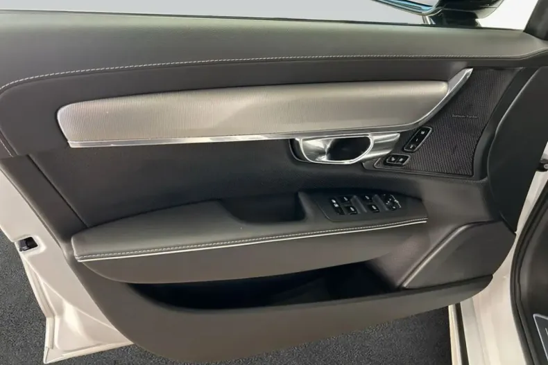 Volvo S90 din 2024 cu 19.311 km - oferta VOL173761 - foto 16