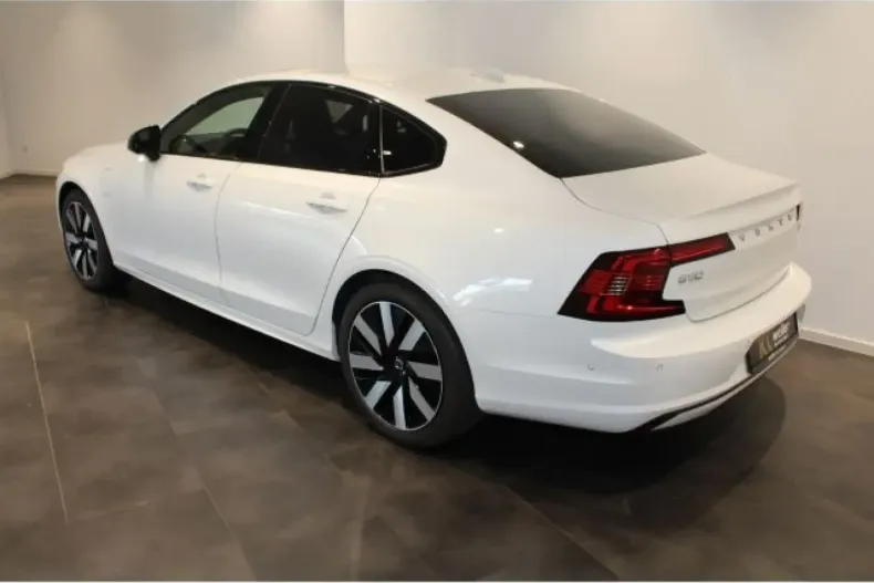Volvo S90 din 2024 cu 18.500 km - oferta VOL173763 - foto 4