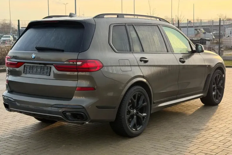 BMW X7 din 2022 cu 35.000 km - oferta BMW173764 - foto 4