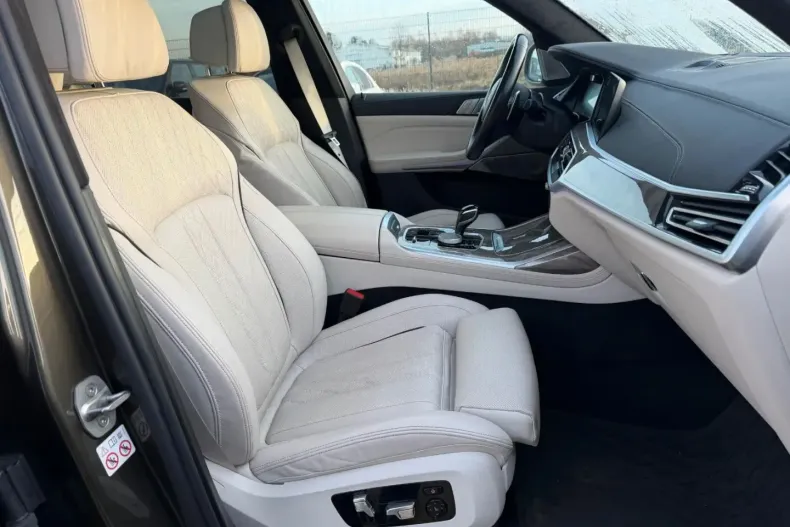 BMW X7 din 2022 cu 35.000 km - oferta BMW173764 - foto 6