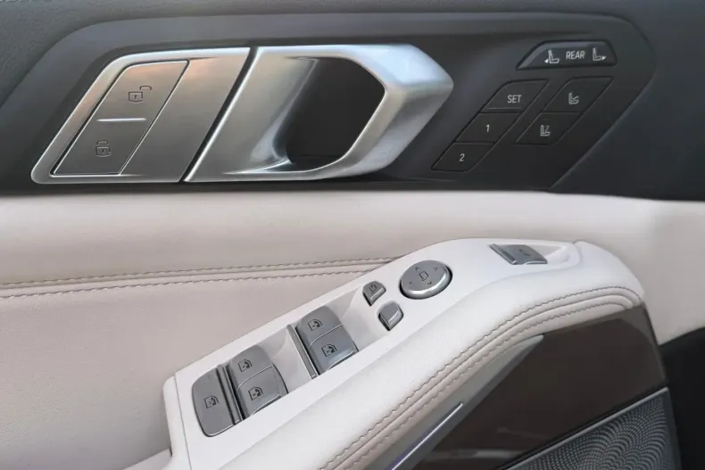 BMW X7 din 2022 cu 35.000 km - oferta BMW173764 - foto 18