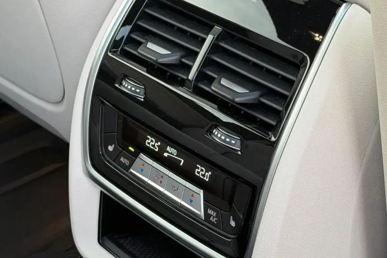 BMW X7 din 2022 cu 35.000 km - oferta BMW173764 - foto 19