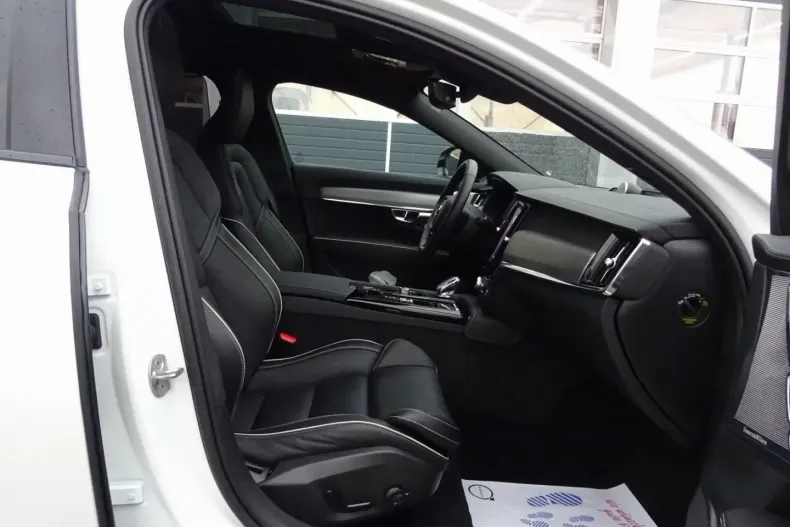 Volvo S90 din 2024 cu 32.700 km - oferta VOL173766 - foto 9