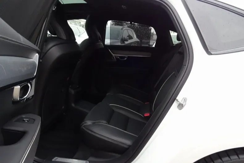 Volvo S90 din 2024 cu 32.700 km - oferta VOL173766 - foto 11