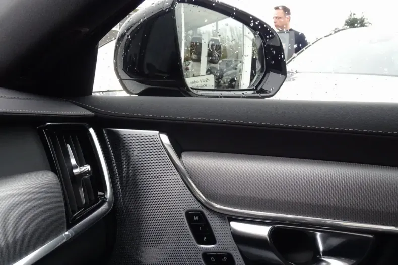 Volvo S90 din 2024 cu 32.700 km - oferta VOL173766 - foto 16