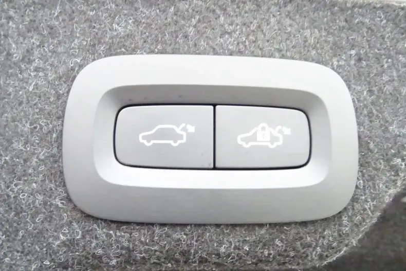 Volvo S90 din 2024 cu 32.700 km - oferta VOL173766 - foto 25