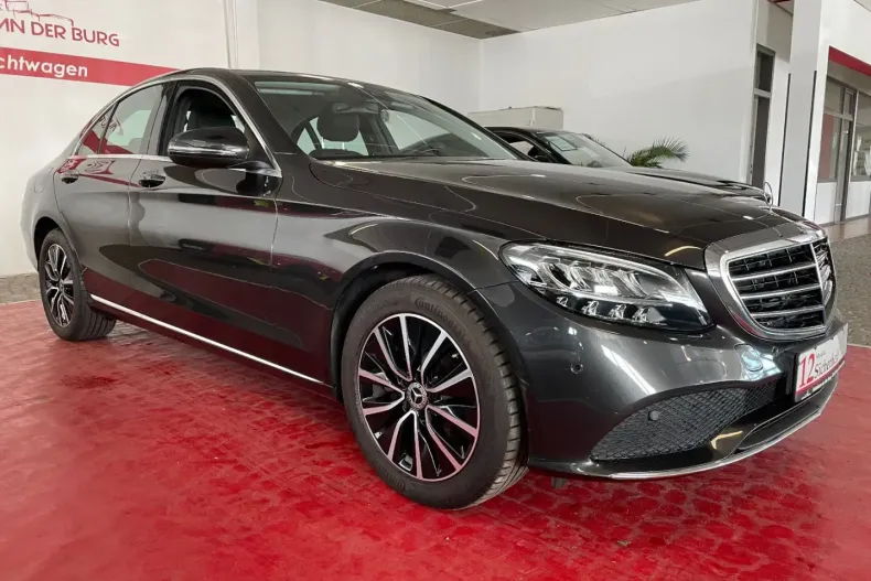 Mercedes-Benz C 220 din 2021 cu 100.875 km - oferta MER173770 - foto 1