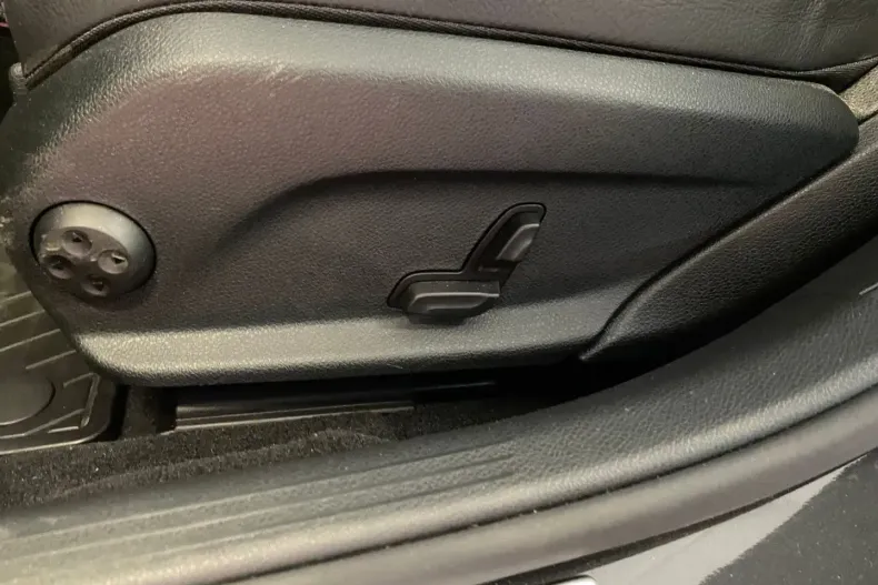 Mercedes-Benz C 220 din 2021 cu 100.875 km - oferta MER173770 - foto 9