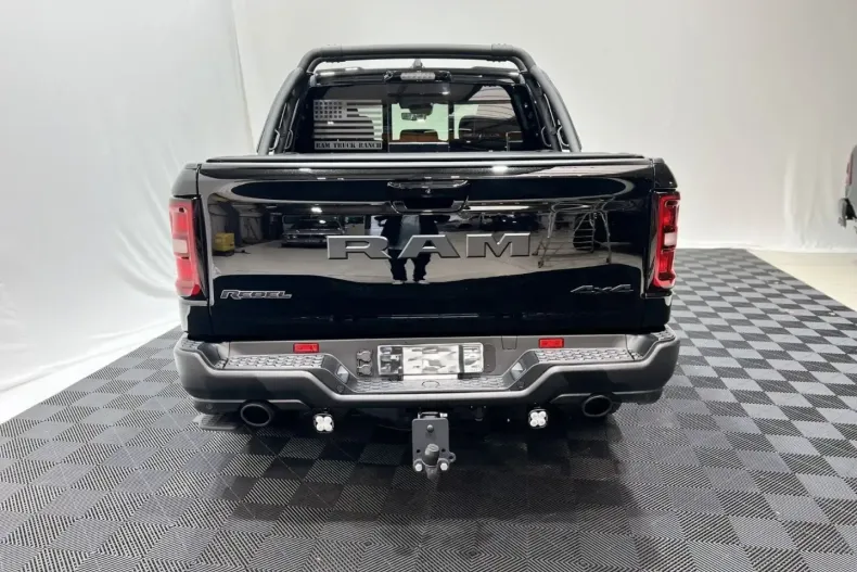 Dodge RAM din 2025 cu 12.500 km - oferta DOD173772 - foto 8