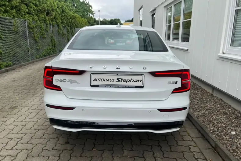 Volvo S60 din 2024 cu 14.750 km - oferta VOL173773 - foto 5