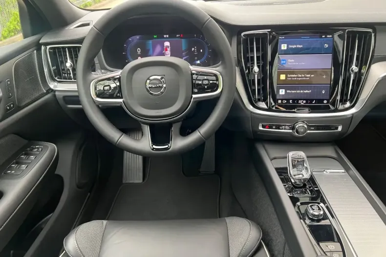 Volvo S60 din 2024 cu 14.750 km - oferta VOL173773 - foto 14