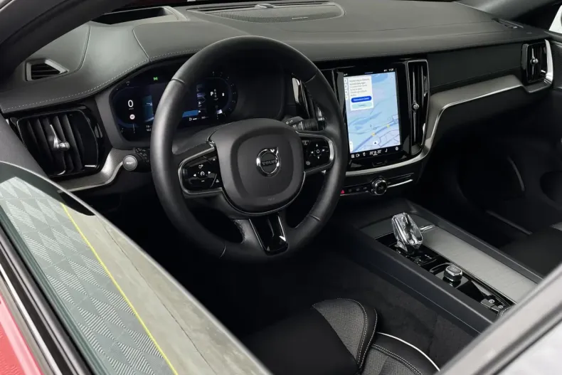 Volvo S60 din 2023 cu 19.659 km - oferta VOL173779 - foto 5