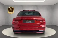 Volvo S60 din 2023 cu 19.659 km - oferta VOL173779 - foto 9