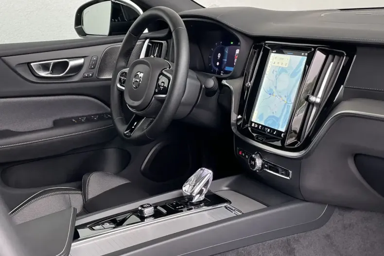 Volvo S60 din 2023 cu 19.659 km - oferta VOL173779 - foto 17