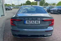 Volvo S60 din 2025 cu 7.500 km - oferta VOL173781 - foto 3