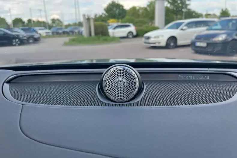 Volvo S60 din 2025 cu 7.500 km - oferta VOL173781 - foto 12