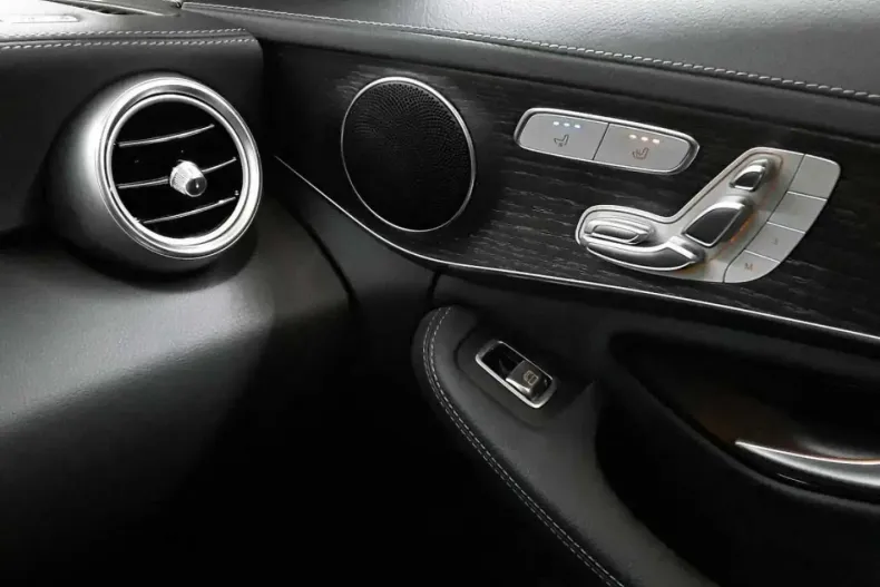 Mercedes-Benz C 220 din 2021 cu 100.291 km - oferta MER173783 - foto 13