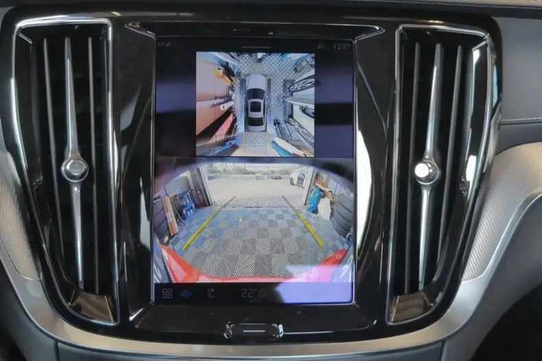 Volvo S60 din 2024 cu 11.732 km - oferta VOL173784 - foto 8