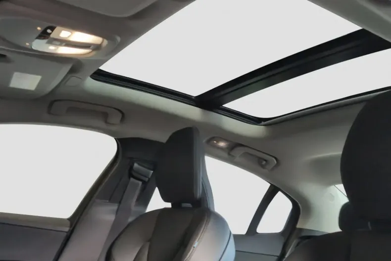 Volvo S60 din 2024 cu 11.732 km - oferta VOL173784 - foto 10