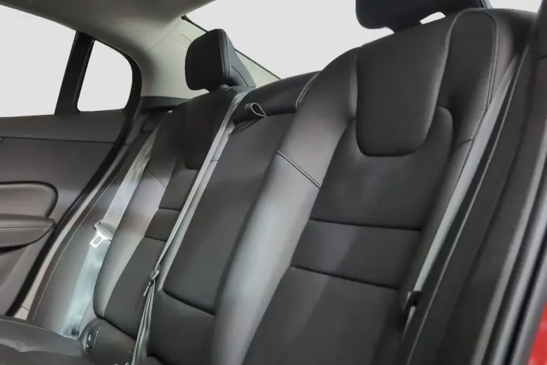 Volvo S60 din 2024 cu 11.732 km - oferta VOL173784 - foto 12