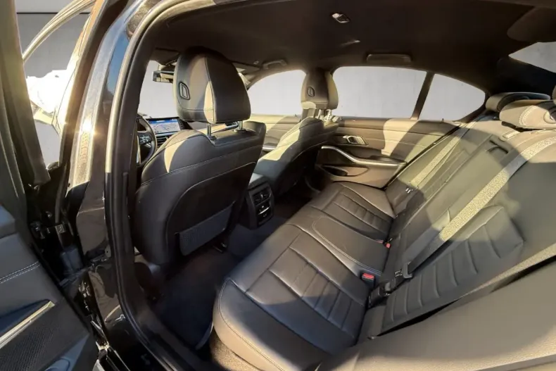 BMW 320 din 2021 cu 94.666 km - oferta BMW173785 - foto 5