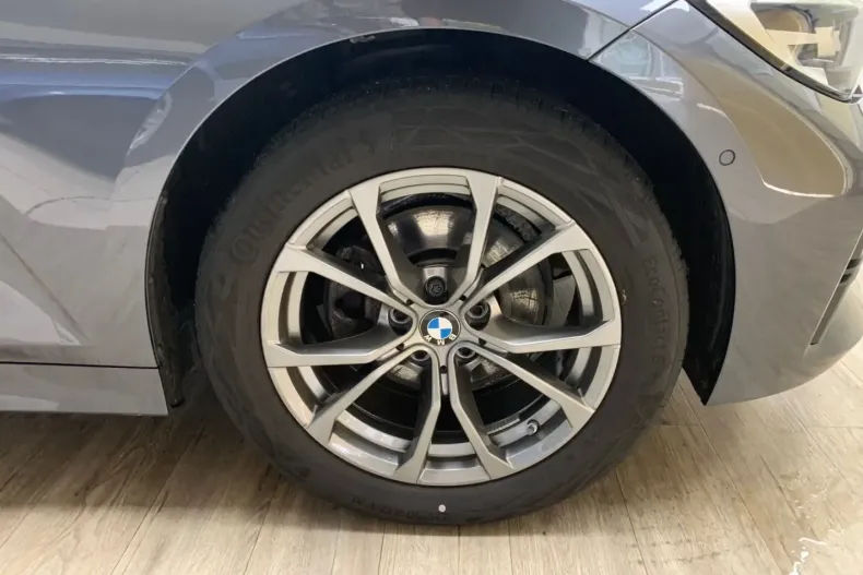 BMW 320 din 2022 cu 72.625 km - oferta BMW173788 - foto 8