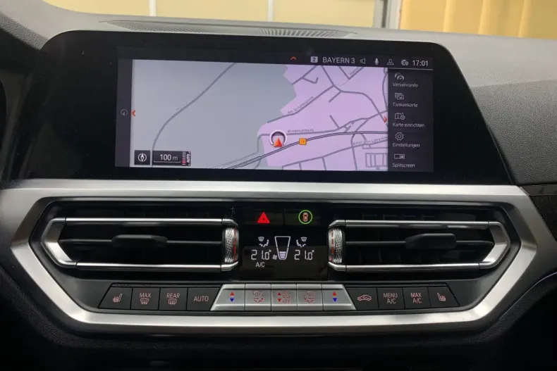 BMW 320 din 2022 cu 72.625 km - oferta BMW173788 - foto 12