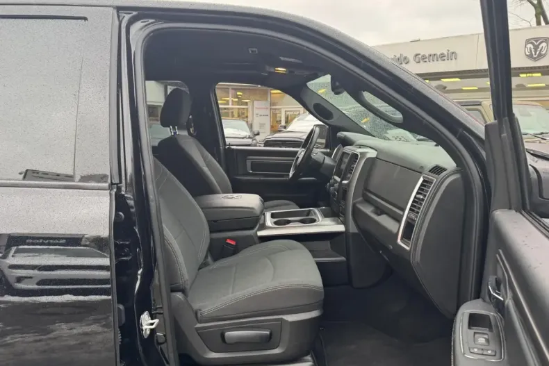 Dodge RAM din 2024 cu 35.873 km - oferta DOD173799 - foto 23