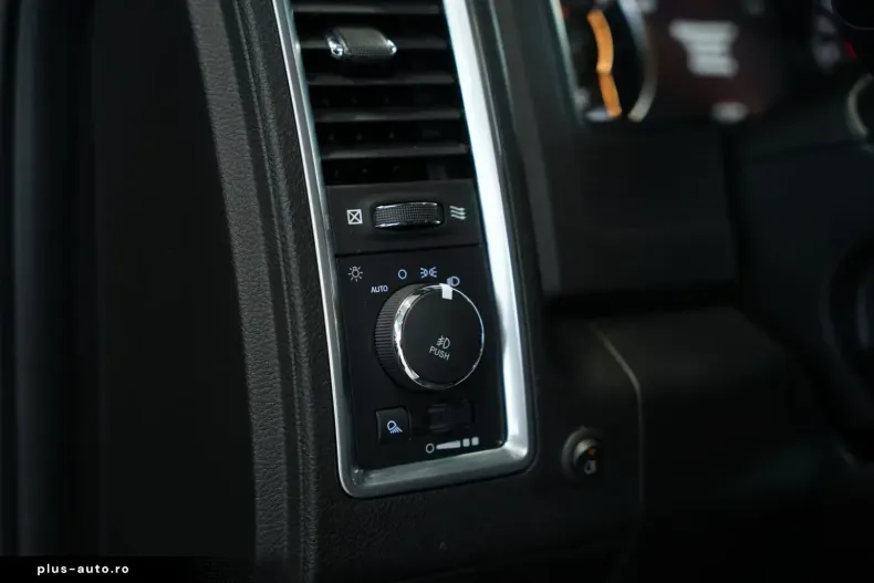 Dodge RAM din 2024 cu 9.000 km - oferta DOD173800 - foto 24