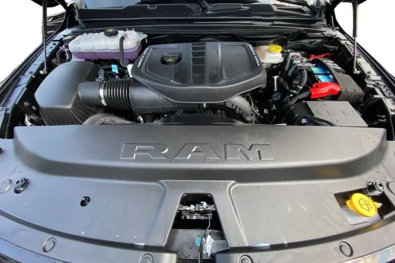 Dodge RAM din 2025 cu 10.900 km - oferta DOD173805 - foto 14