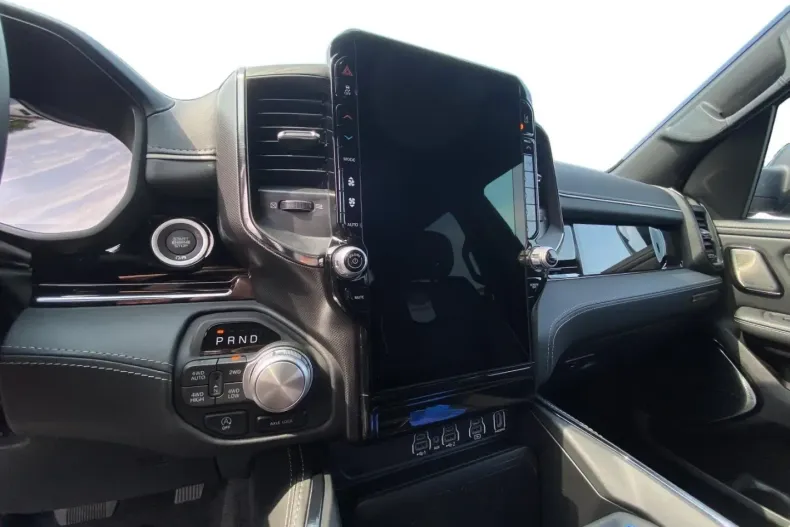 Dodge RAM din 2025 cu 10.900 km - oferta DOD173805 - foto 15