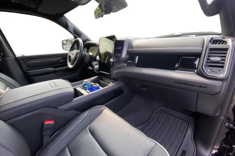 Dodge RAM din 2025 cu 10.900 km - oferta DOD173805 - foto 20