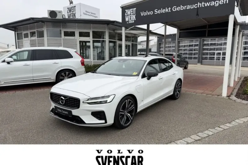 Volvo S60 din 2022 cu 32.250 km - oferta VOL173807 - foto 1