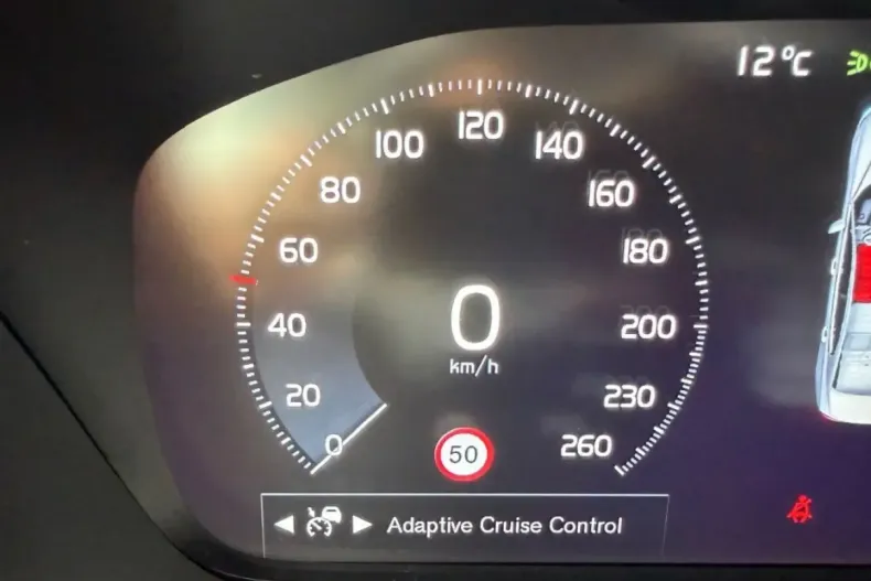 Volvo S60 din 2022 cu 32.250 km - oferta VOL173807 - foto 17