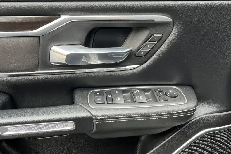 Dodge RAM din 2023 cu 94.531 km - oferta DOD173810 - foto 18