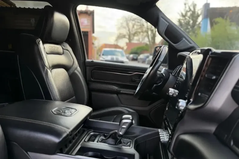 Dodge RAM din 2023 cu 49.900 km - oferta DOD173814 - foto 44