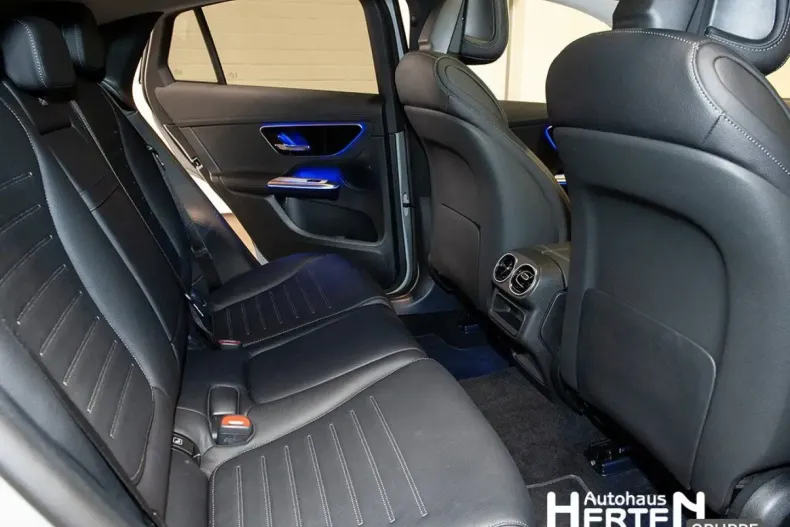 Mercedes-Benz GLC 400 din 2025 cu 15.595 km - oferta MER173818 - foto 16