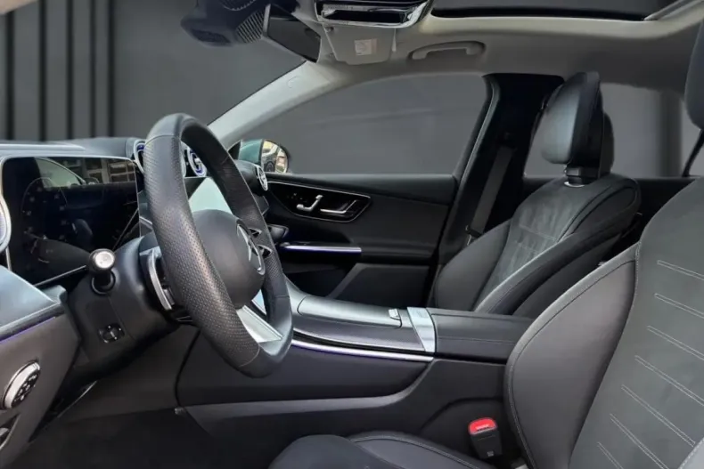 Mercedes-Benz GLC 400 din 2025 cu 21.150 km - oferta MER173824 - foto 2