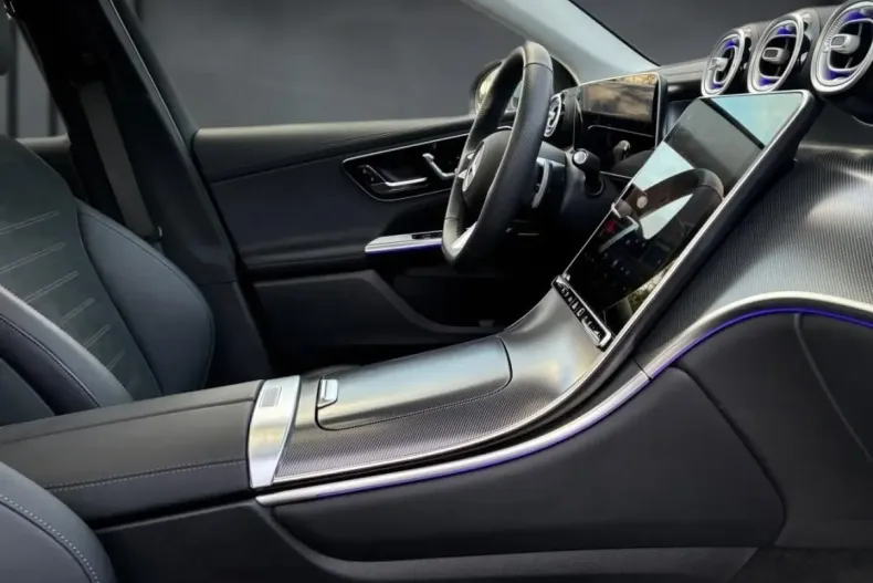 Mercedes-Benz GLC 400 din 2025 cu 21.150 km - oferta MER173824 - foto 18