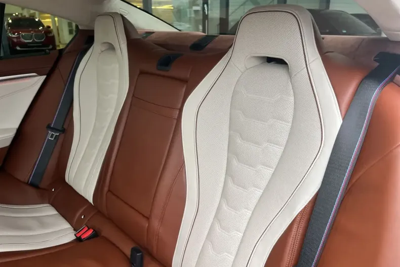 BMW M850 din 2022 cu 45.800 km - oferta BMW173827 - foto 31