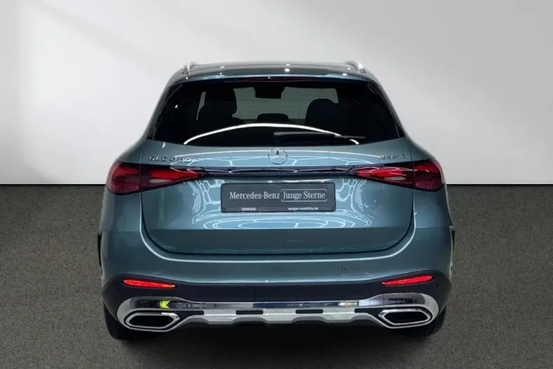 Mercedes-Benz GLC 400 din 2025 cu 14.540 km - oferta MER173829 - foto 6