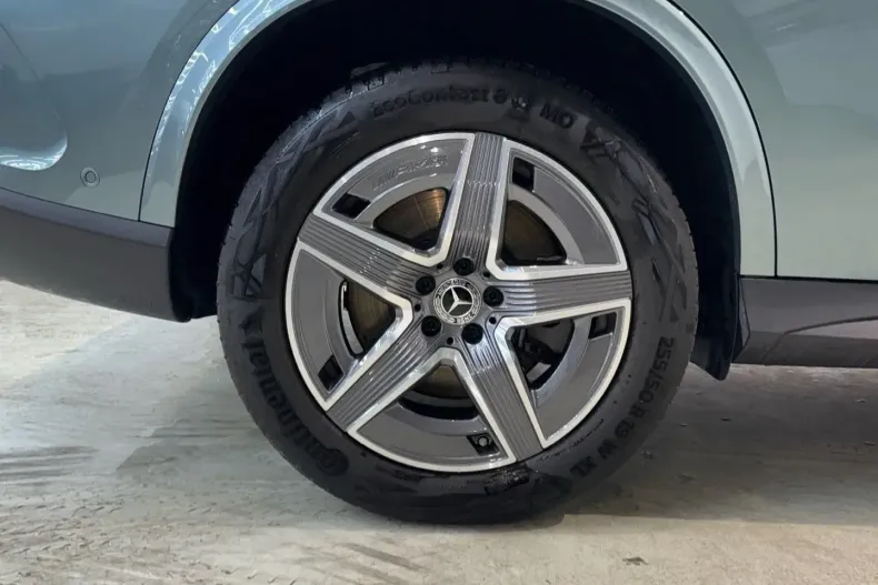 Mercedes-Benz GLC 400 din 2025 cu 14.540 km - oferta MER173829 - foto 8