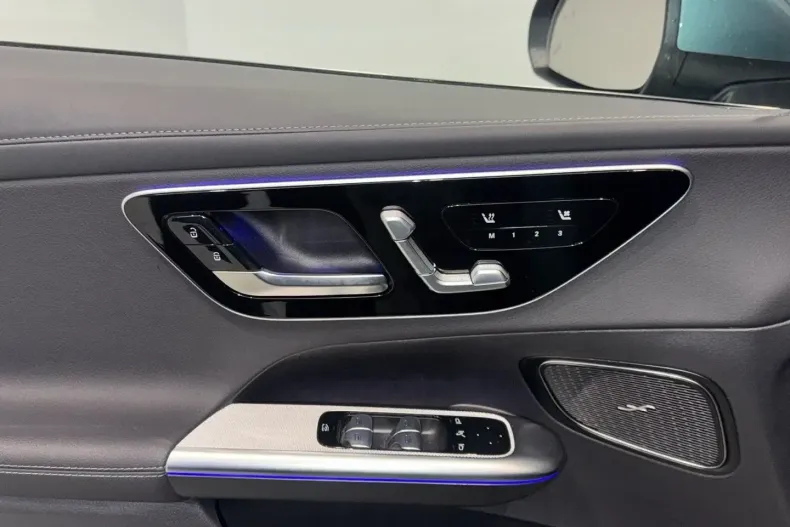 Mercedes-Benz GLC 400 din 2025 cu 14.540 km - oferta MER173829 - foto 15